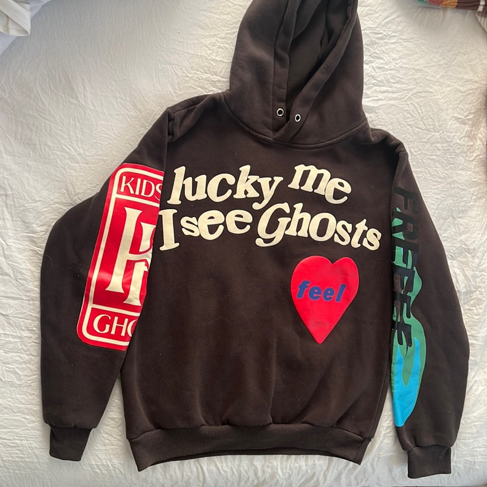 Kanye West hoodie! “Lucky me I see ghost”